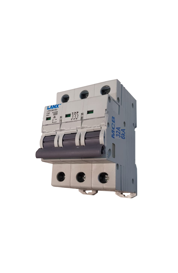 3 pole circuit breaker